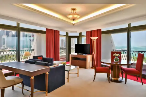 Sheraton Grand Doha Resort & Convention Hotel in Doha — foto 29