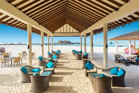 Cocoon Maldives Resort in އޮޅުވެލިފުށި — foto 11