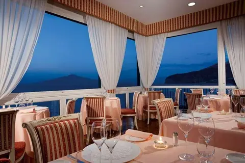 Imperial Hotel Tramontano in Sorrento — foto 29