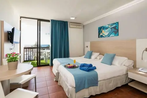 Hotel New Folias in San Bartolomé de Tirajana — foto 26