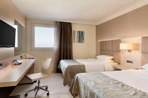 Ramada by Wyndham Sofia City Center in Sofia — foto 14