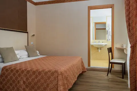 Hotel Rondinella in Misano Adriatico — foto 4
