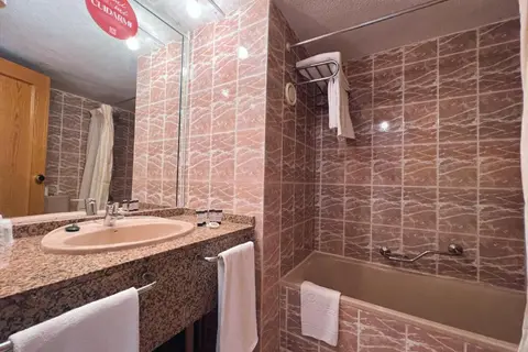 AR Roca Esmeralda Wellness & Spa Hotel in Calp — foto 30