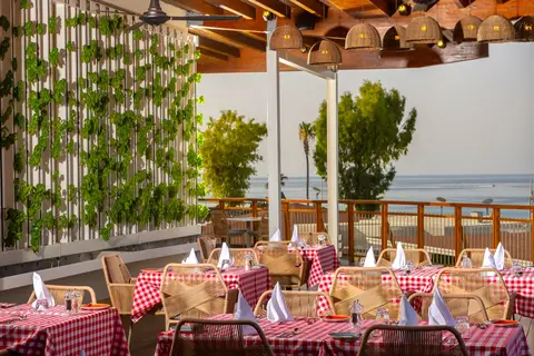Capo Bay Hotel in Παραλίμνι — foto 6