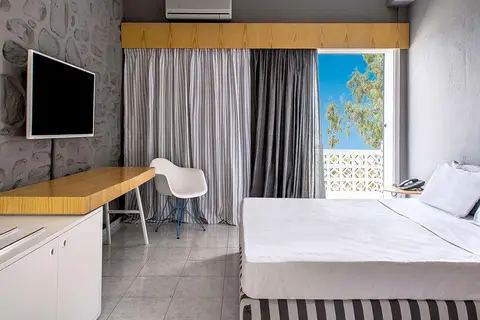 The Alkistis Hotel in Άγιος Στέφανος — foto 26