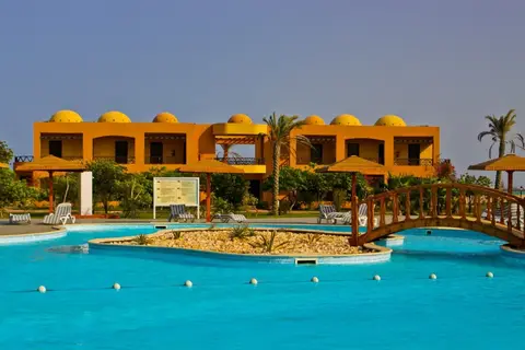 Wadi Lahmy Azur Resort Berenice in محمية وادي الجمال وجبل حماطة — foto 14
