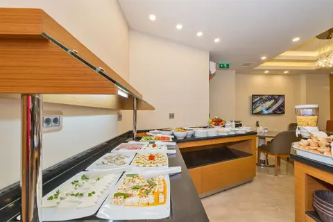 Bisetun Hotel in Fatih — foto 12