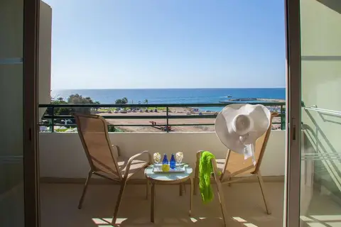 Louis Imperial Beach in Paphos, foto 26