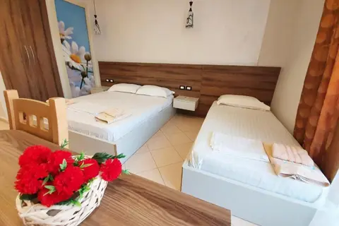 Hotel Kamomil in Durres — foto 9