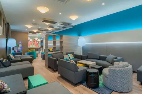 Ramada Encore By Wyndham Munich Messe in München — foto 9