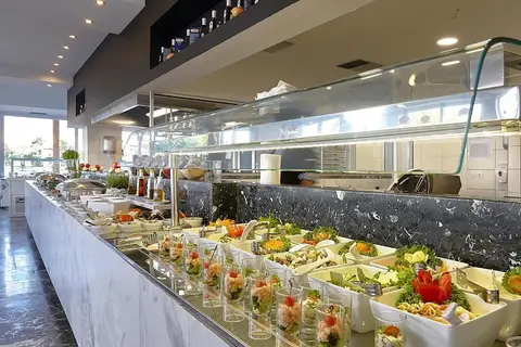 Vasia Royal Hotel in Δημοτική Ενότητα Γουβών — foto 30