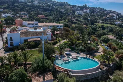 Hotel El Cortijo de Zahara in Barbate