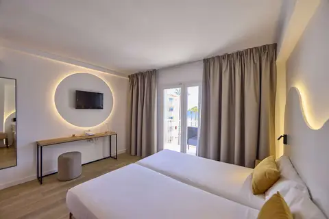 Universal Hotel Bikini in Sant Llorenç des Cardassar — foto 22
