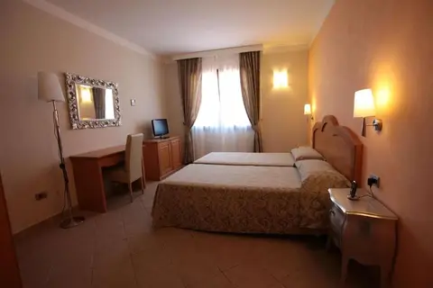 Hotel La Perla in Tortolì — foto 4