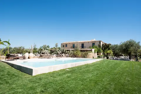 Baglio Siciliamo Country House in Noto
