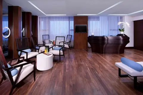 Pullman Dubai Creek City Centre Residences in Dubai — foto 19