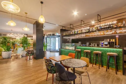 Hotel Acores Lisboa in Almada — foto 16
