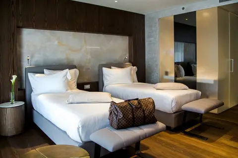 Maritim Hotel Plaza Tirana in Tirana — foto 22