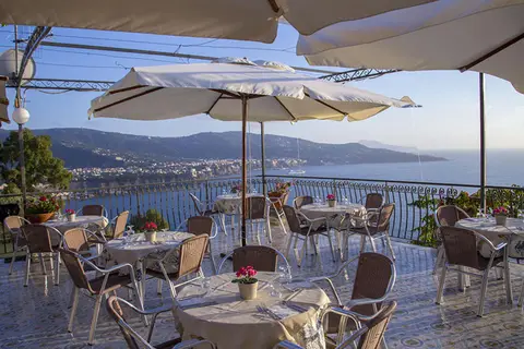 Bungalows Baia Serena in Vico Equense — foto 3