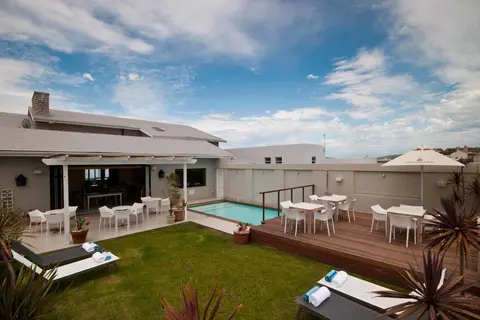 Robberg Beach Lodge - Lion Roars Hotels & Lodges in George