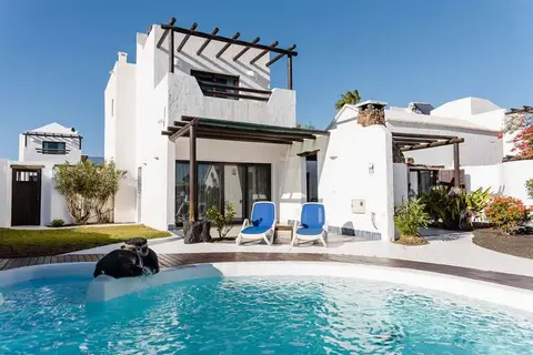 Kamezi Boutique Villas in Yaiza