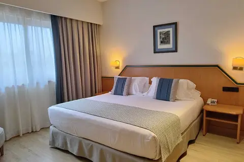 Hotel Praga in Madrid — foto 30