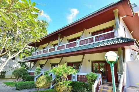 First Bungalow Beach Resort in บ้านเฉวง — foto 9