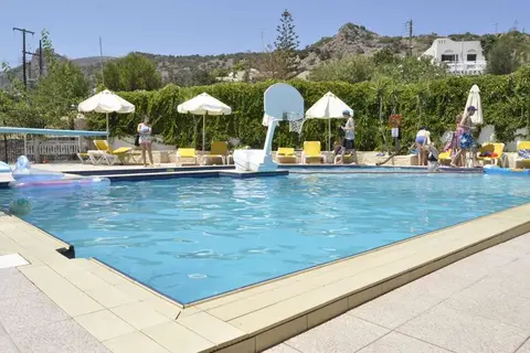 Amazones Villas Appartementen in Δημοτική Ενότητα Μαλίων — foto 2