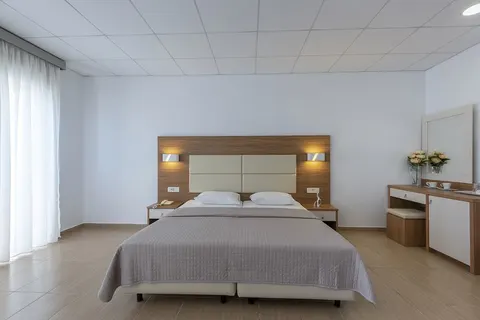 Royal Bay Suites in Kefalos — foto 4