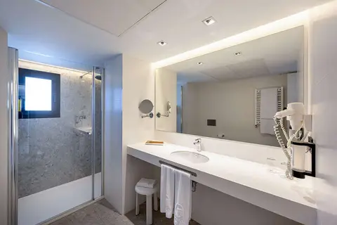 Climia Belroy Hotel in Benidorm — foto 21