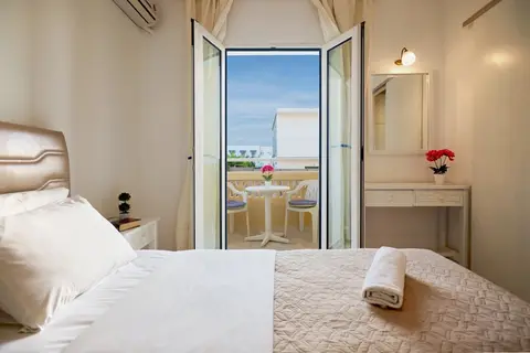 Irini Studios in Irinis Stalís — foto 5