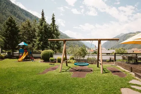 Miaflor Familien & Aktivresort in Ried im Oberinntal — foto 9