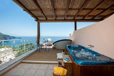 Hotel Margherita Praiano in Praiano — foto 22