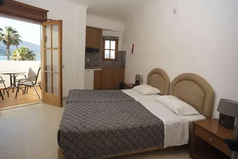 Alikes Suites & Studios in Δημοτική Ενότητα Αγίου Νικολάου — foto 2