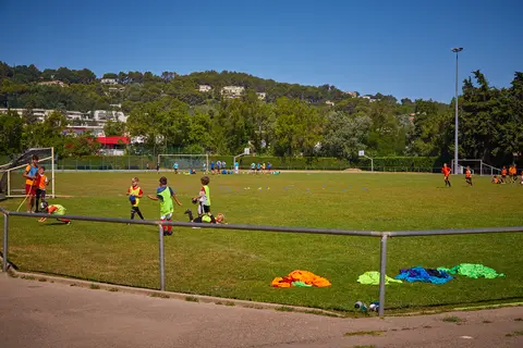 Camping Les Avignon in Villeneuve-lès-Avignon — foto 3