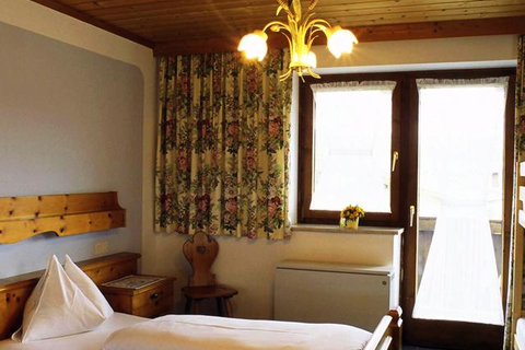 Kaiserhotel Neuwirt in Landgraaf — foto 4