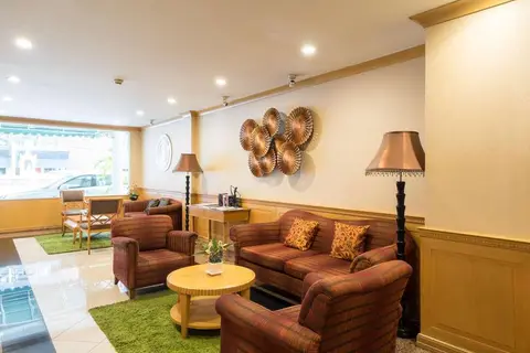 Admiral Suites Bangkok in Bangkok — foto 16