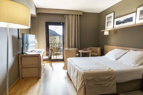 Parador de La Seu d’Urgell in Pyreneeën — foto 27