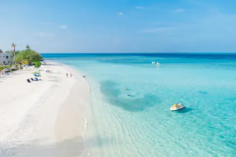 Ayala Ocean View in ގުޅި — foto 4