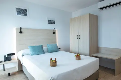 Hotel Coral Boutique in Torroella de Montgrí — foto 2