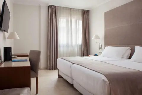 NH Cordoba Califa in Córdoba — foto 11