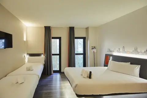 easyHotel Barcelona Fira in Barcelona — foto 24