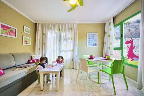 Holiday World Resort in Benalmádena — foto 13
