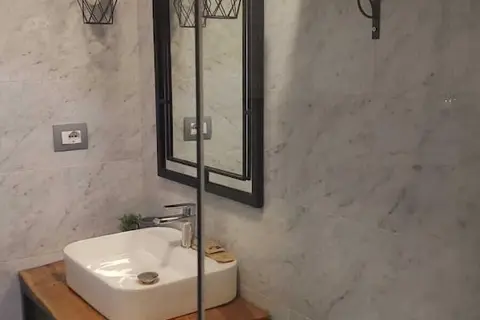 Hotel Antigone in Tirana — foto 19
