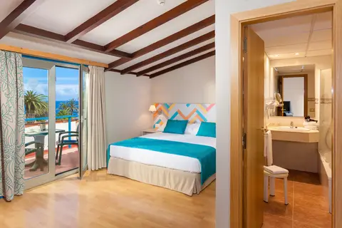 O7 Tenerife in Puerto De La Cruz — foto 10
