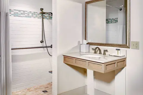 Sea Crest Beach Hotel in Falmouth — foto 13