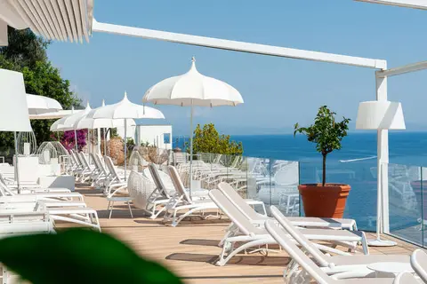 Hotel Club Due Torri in Maiori — foto 5