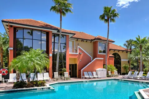 Legacy Vacation Club Lake Buena Vista in Orlando