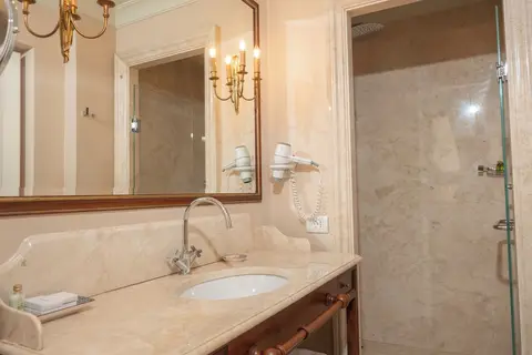 E'bel Boutique Hotel in Tirana, foto 30