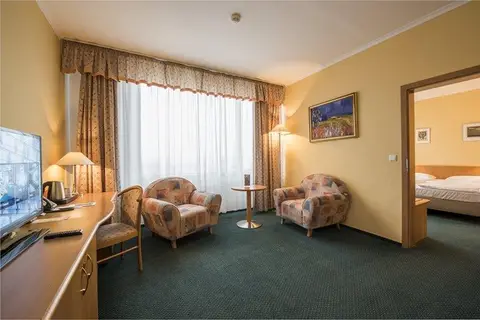 Hotel Mama Shelter Prag in Praag — foto 18